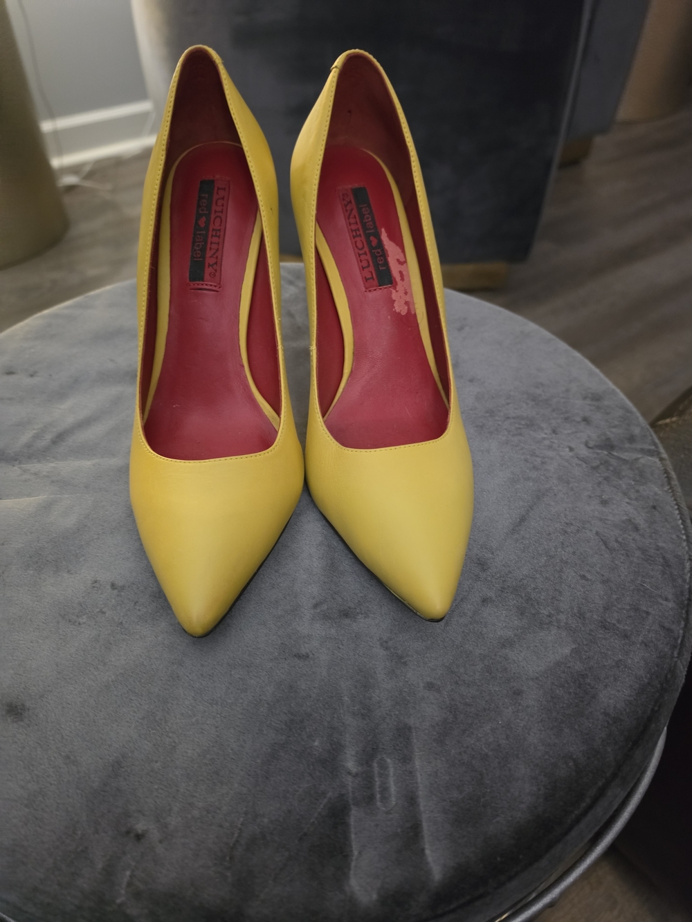 Luichiny Yellow Pointed-Toe Stiletto Pumps with Red Insole